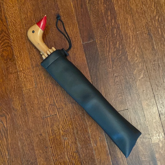 Vintage Raines Premier Wood Duck Handle Push Button Umbrella Red - Picture 3 of 13